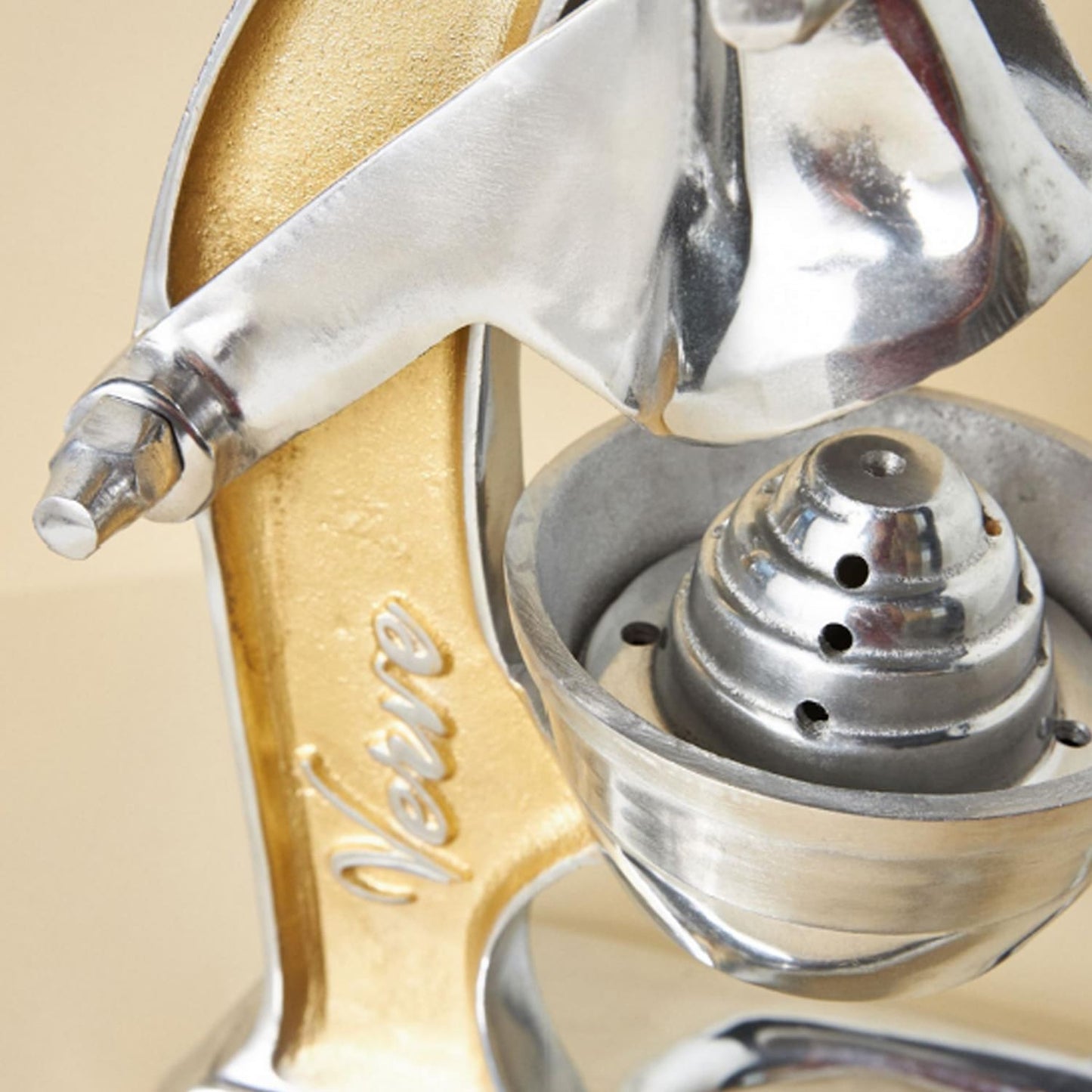 Artisan Citrus Juicer - Small Gold