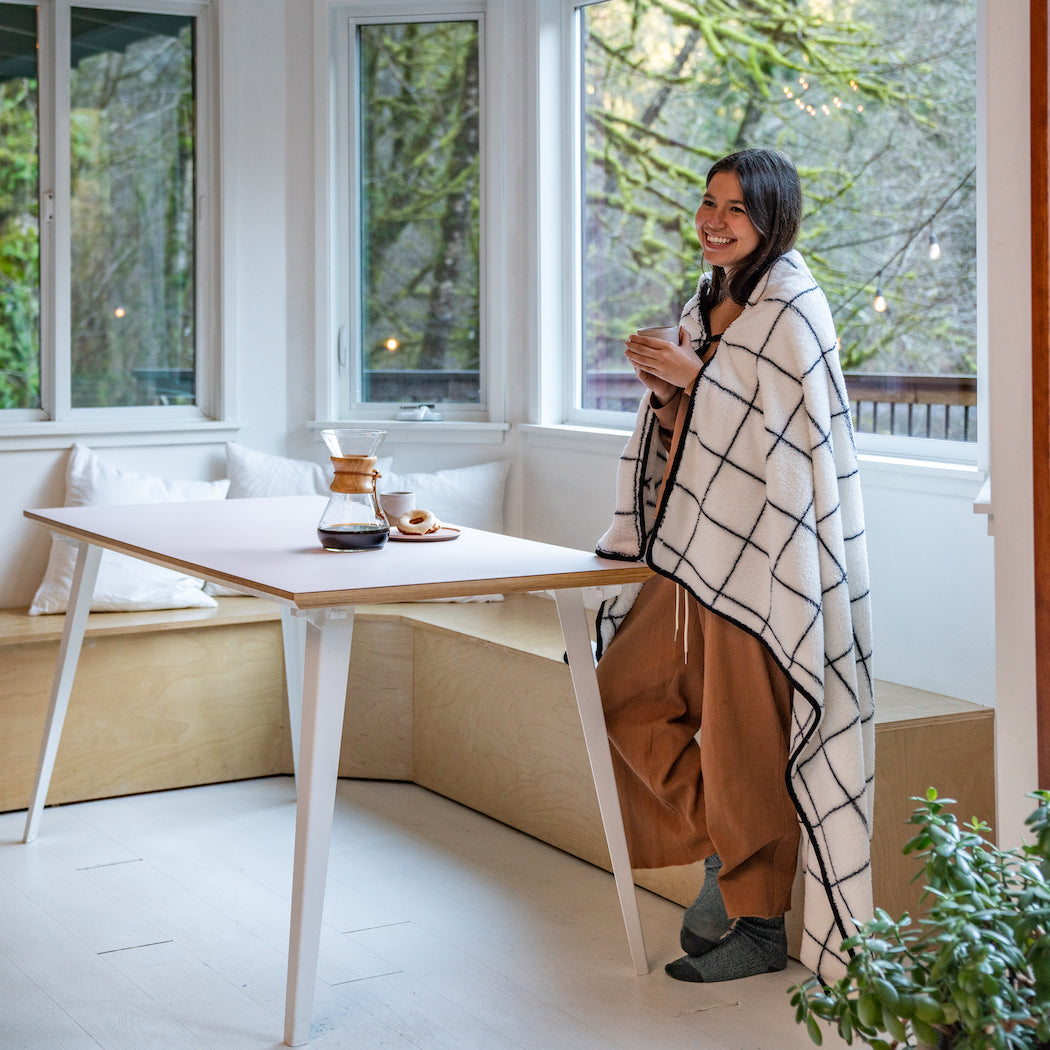 Sherpa Fleece Blanket - Window Pane Slate